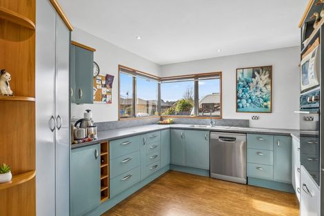 Photo of property in 18 Rowan Place, Mosgiel, 9024