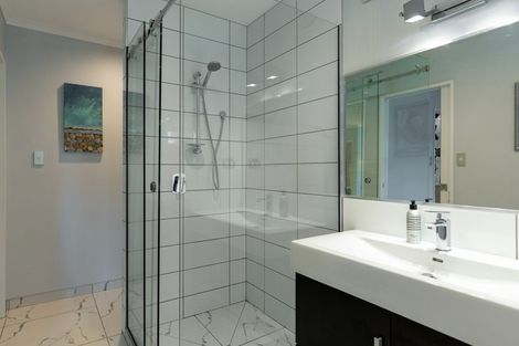 Photo of property in 7 Finlay Grove, Waikawa, Picton, 7220