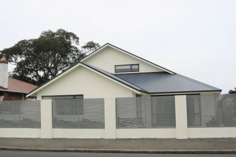 Photo of property in 247 Macandrew Road, Forbury, Dunedin, 9012