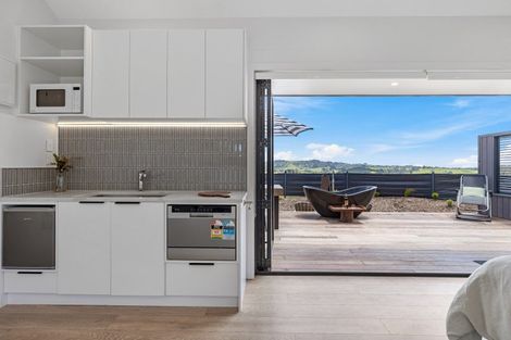 Photo of property in 94 Amreins Road, Waitakere, Henderson, 0782