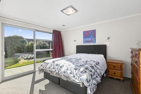 Photo of property in 11 William James Close, Mosgiel, 9024