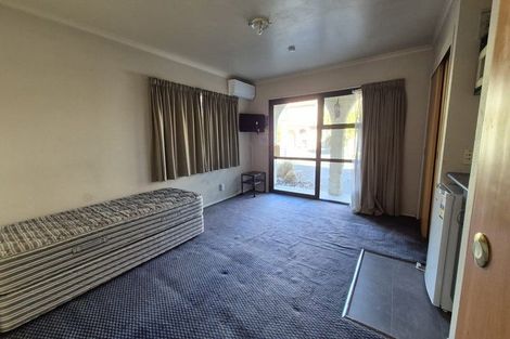 Photo of property in 665 Pioneer Highway, Highbury, Palmerston North, 4412