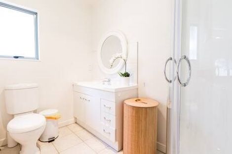 Photo of property in 18a Esmeralda Avenue, Avondale, Auckland, 1026