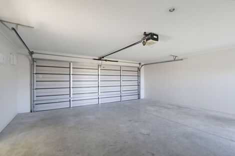 Photo of property in Henry Russell Estate, 21/36 Belgrove Drive, Waipukurau, 4200