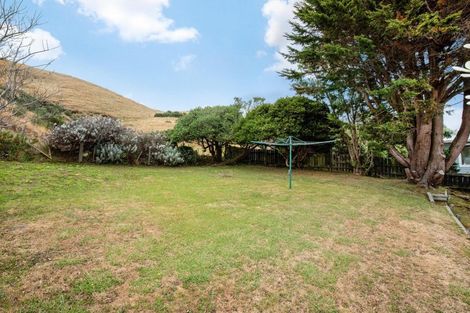 Photo of property in 21 Marne Grove, Waitangirua, Porirua, 5024