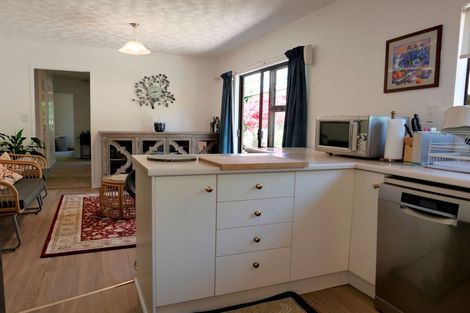 Photo of property in 27 Pitoitoi Street, Otaihanga, Paraparaumu, 5036