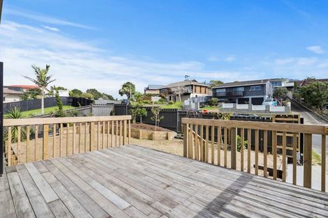 Photo of property in 19 Stapleford Crescent, Browns Bay, Auckland, 0630