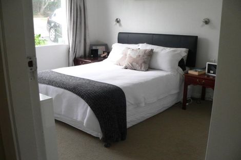 Photo of property in 36 Ngatitoa Street, Tawa, Wellington, 5028