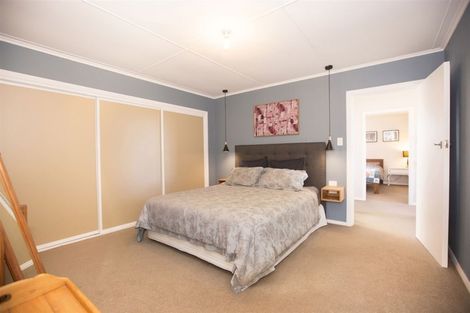 Photo of property in 90 College Street, Awapuni, Palmerston North, 4412