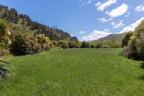 Photo of property in 571 Port Underwood Road, Whatamango Bay, Picton, 7281