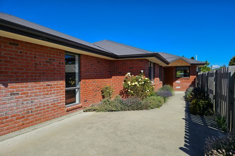 Photo of property in 1 Dwyer Place, Lake Tekapo, 7999