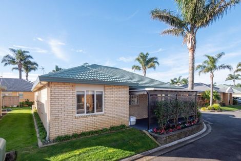 Photo of property in Diamond Sands, 46/644 Grenada Street, Papamoa Beach, Papamoa, 3118