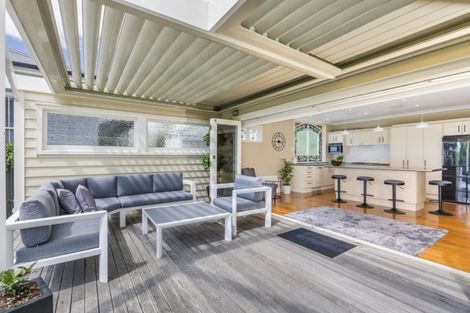 Photo of property in 15 Peel Street, Westmere, Auckland, 1022