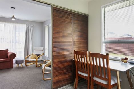 Photo of property in 2/59 Winters Road, Redwood, Christchurch, 8051