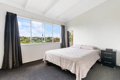 Photo of property in 2/29 Sealy Road, Torbay, Auckland, 0630