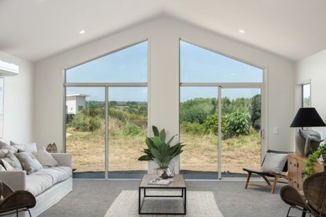 Photo of property in 30 Blacklock Road, Pyes Pa, Tauranga, 3112