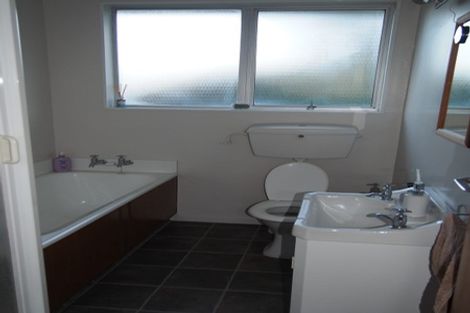 Photo of property in 2/94 Huxley Street, Sydenham, Christchurch, 8023