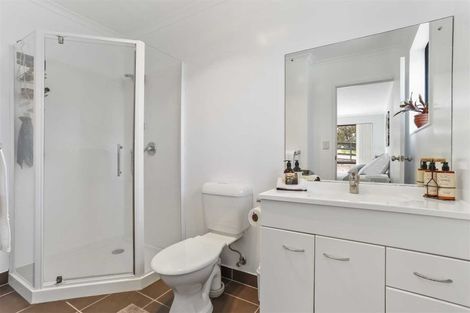 Photo of property in 1 Carol Lee Place, Albany Heights, Auckland, 0632