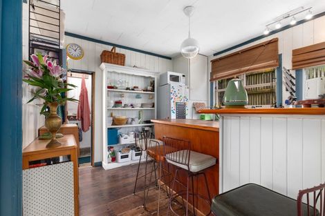 Photo of property in 27 Ocean Parade, Pukerua Bay, 5026