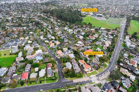 Photo of property in 210 East Coast Road, Forrest Hill, Auckland, 0620