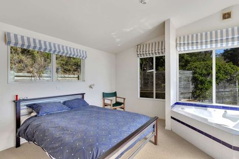 Photo of property in 172 Rangihaeata Road, Rangihaeata, Takaka, 7182