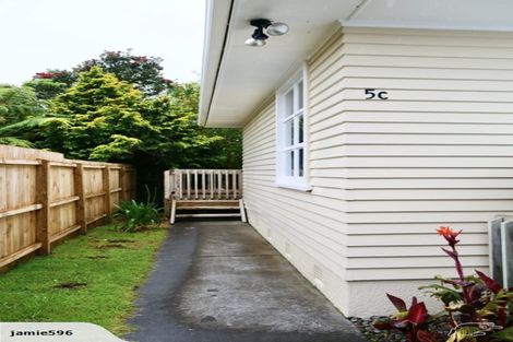 Photo of property in 5c Pembroke Street, Westown, New Plymouth, 4310