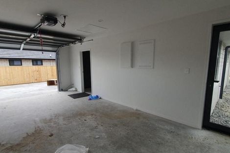 Photo of property in 5 Massey Street, Westown, New Plymouth, 4310