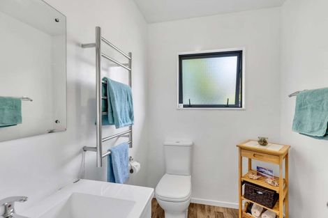 Photo of property in 15 Brook Street, Southbridge, 7602