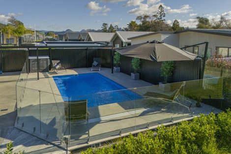 Photo of property in 12 Lynette Place, Pauanui, 3579