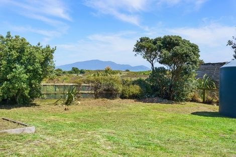 Photo of property in 17 Kitchener Street, Te Horo Beach, Otaki, 5581