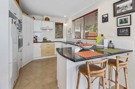 Photo of property in 5 Conifer Grove, Te Kamo, Whangarei, 0112