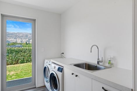 Photo of property in 12 Turnbull Crescent, Wanaka, 9305