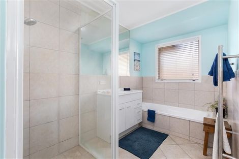 Photo of property in 82 Moore Street, Leamington, Cambridge, 3432