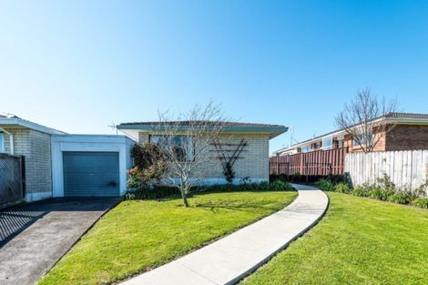 Photo of property in 3/11 Cromdale Avenue, Highland Park, Auckland, 2010