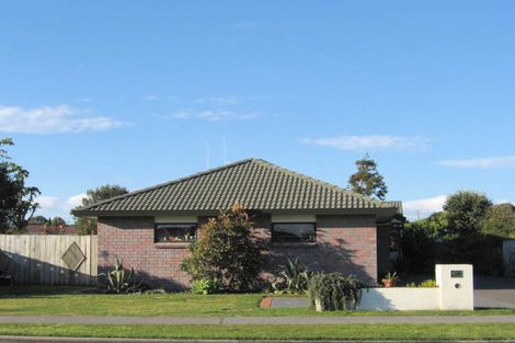 Photo of property in 18 Pacific View Road, Papamoa Beach, Papamoa, 3118