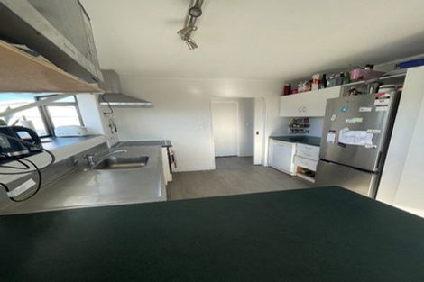 Photo of property in 22 Tawari Street, Inglewood, 4330