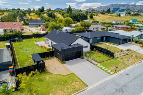 Photo of property in 15 Edna Lane, Lake Hawea, Wanaka, 9382