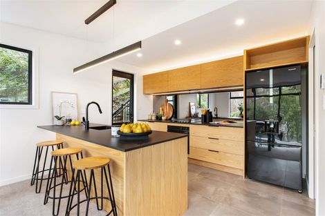 Photo of property in 3c Dalleys Lane, Lyttelton, 8082