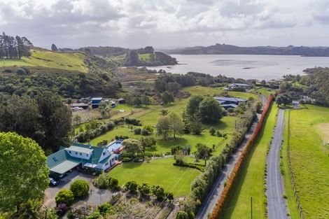 Photo of property in 98 Edmonds Road, Kerikeri, 0293