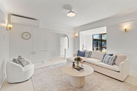 Photo of property in 16 Bennett Street, Gonville, Whanganui, 4501