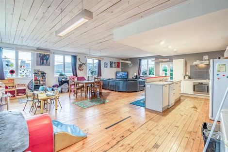 Photo of property in 13 Cumnock Street, Wallacetown, 9816