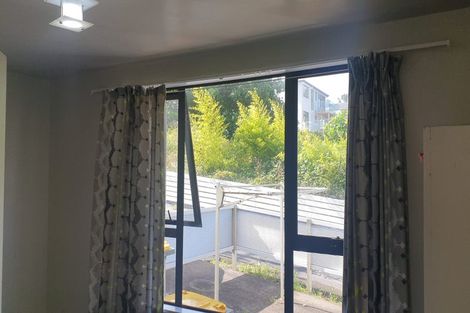 Photo of property in 53a Pleasant Road, Glen Eden, Auckland, 0602