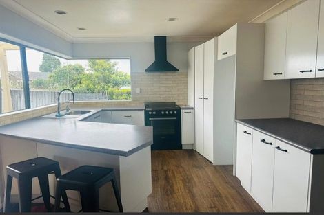 Photo of property in 14a Campbell Place, Papakura, 2110