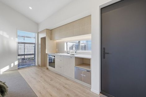 Photo of property in 2 Evatt Street, Bryndwr, Christchurch, 8053