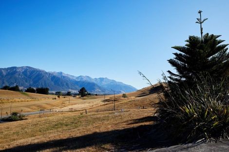 Photo of property in 6 Knowles Crescent, Kaikoura Flat, Kaikoura, 7371