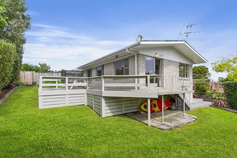 Photo of property in 4/15 O'halloran Road, Howick, Auckland, 2014