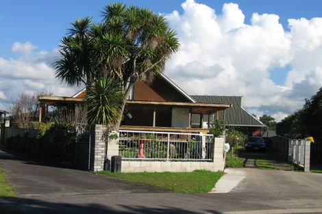 Photo of property in 12 Nickell Place, Orewa, 0931