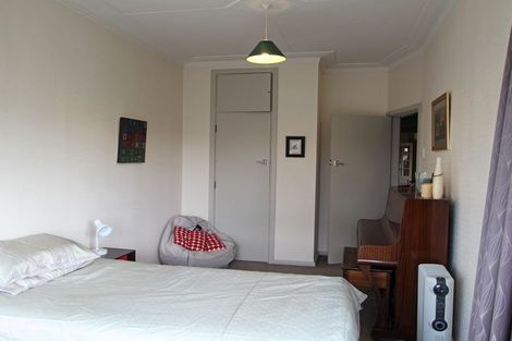 Photo of property in 14 Solway Street, Holmes Hill, Oamaru, 9401