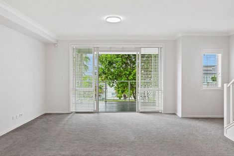 Photo of property in 29 Landmark Terrace, Orewa, 0931