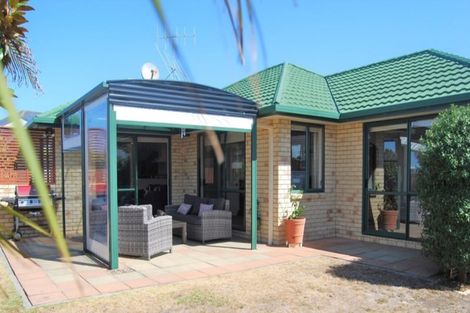 Photo of property in 5 Kihi Place, Ruakaka, 0116